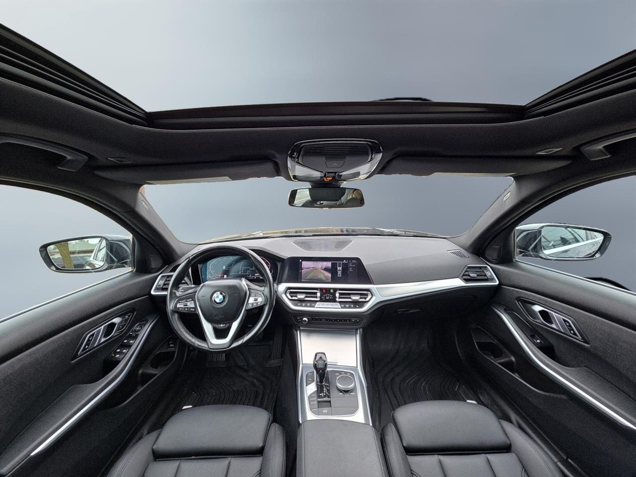 2020 BMW 3 Series 330i xDrive * NO ACCIDENTS / 1 OWNER / FULL SERVIC Photo