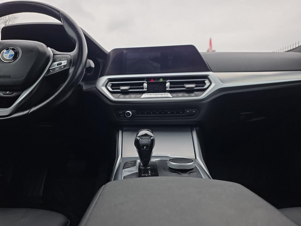 2020 BMW 3 Series 330i xDrive * NO ACCIDENTS / 1 OWNER / FULL SERVIC Photo