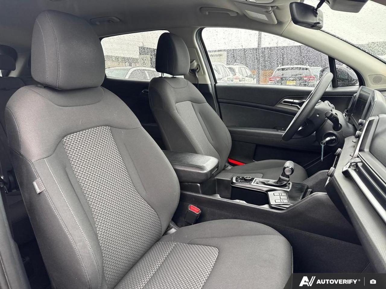 2023 Kia Sportage LX BACKUP CAM   HEATED SEATS   KEYLESS ENTRY   LAN Photo