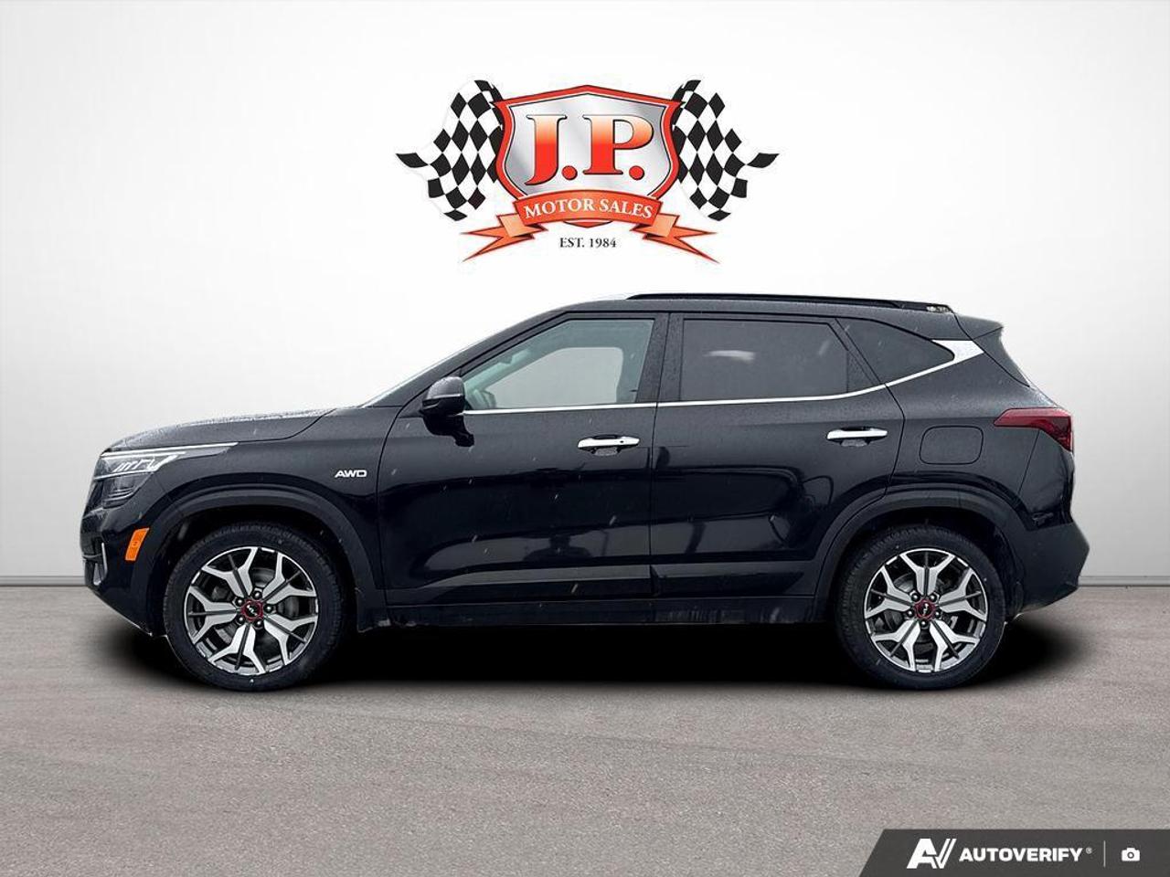 2022 Kia Seltos SX Turbo w/Black Interior BACKUP CAM   HEATED & CO Photo