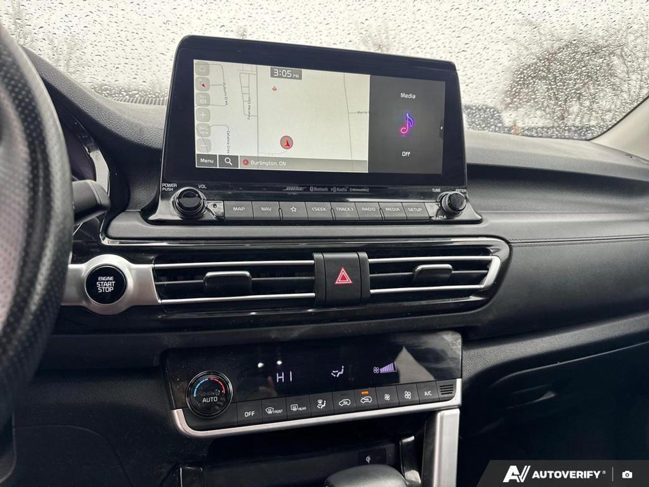 2022 Kia Seltos SX Turbo w/Black Interior BACKUP CAM   HEATED & CO Photo