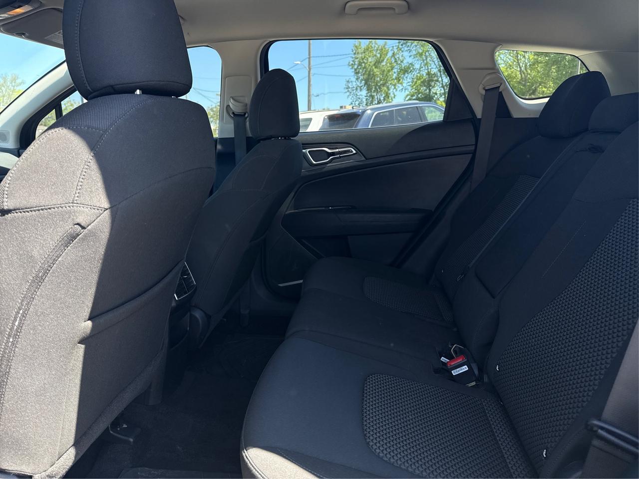 2023 Kia Sportage LX CRUISE CLEAN MUST SEE WE FINANCE ALL CREDIT Photo