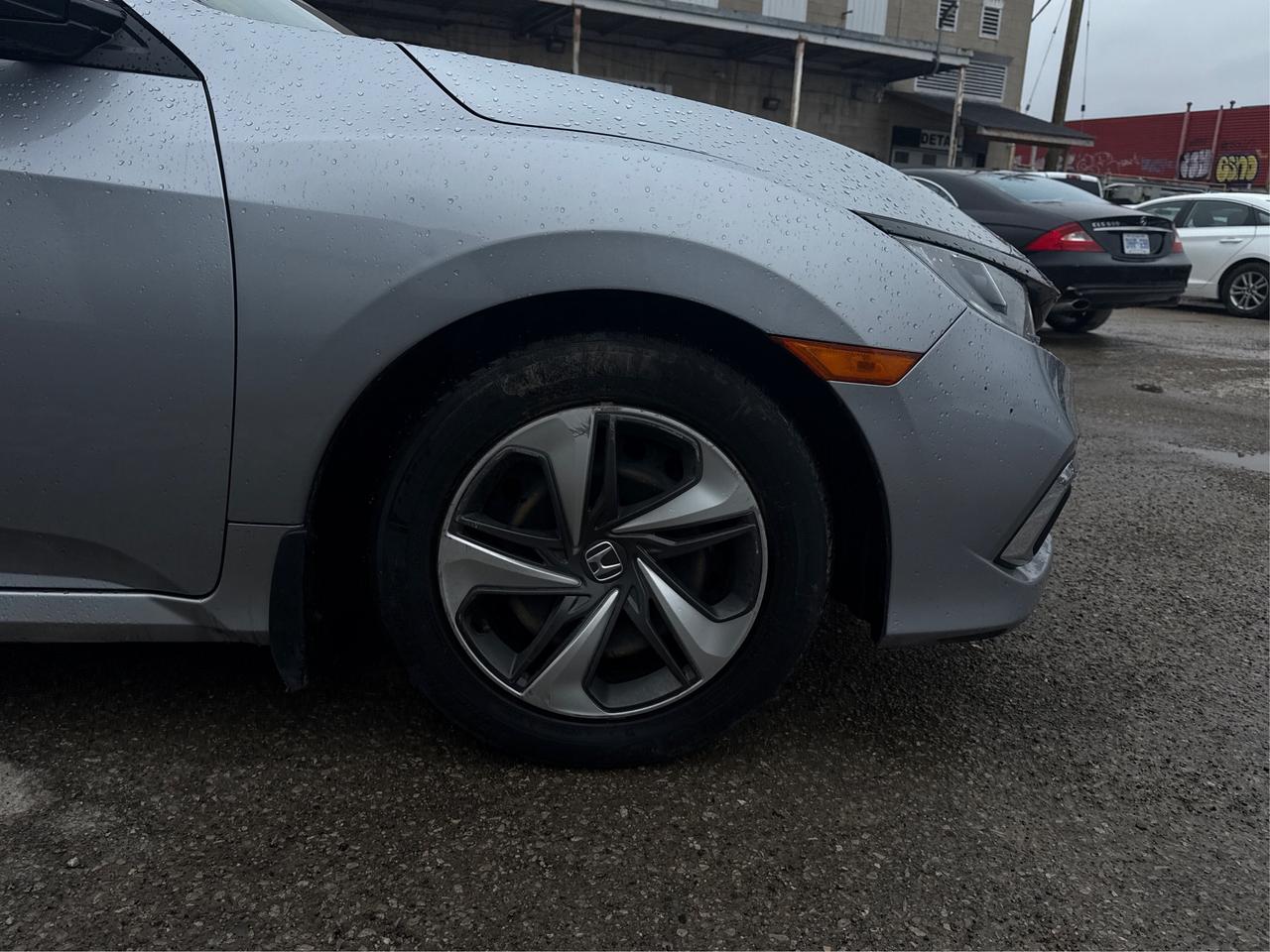 2020 Honda Civic Sedan LX CLEAN HEATED SEATS! WE FINANCE ALL CREDIT! Photo