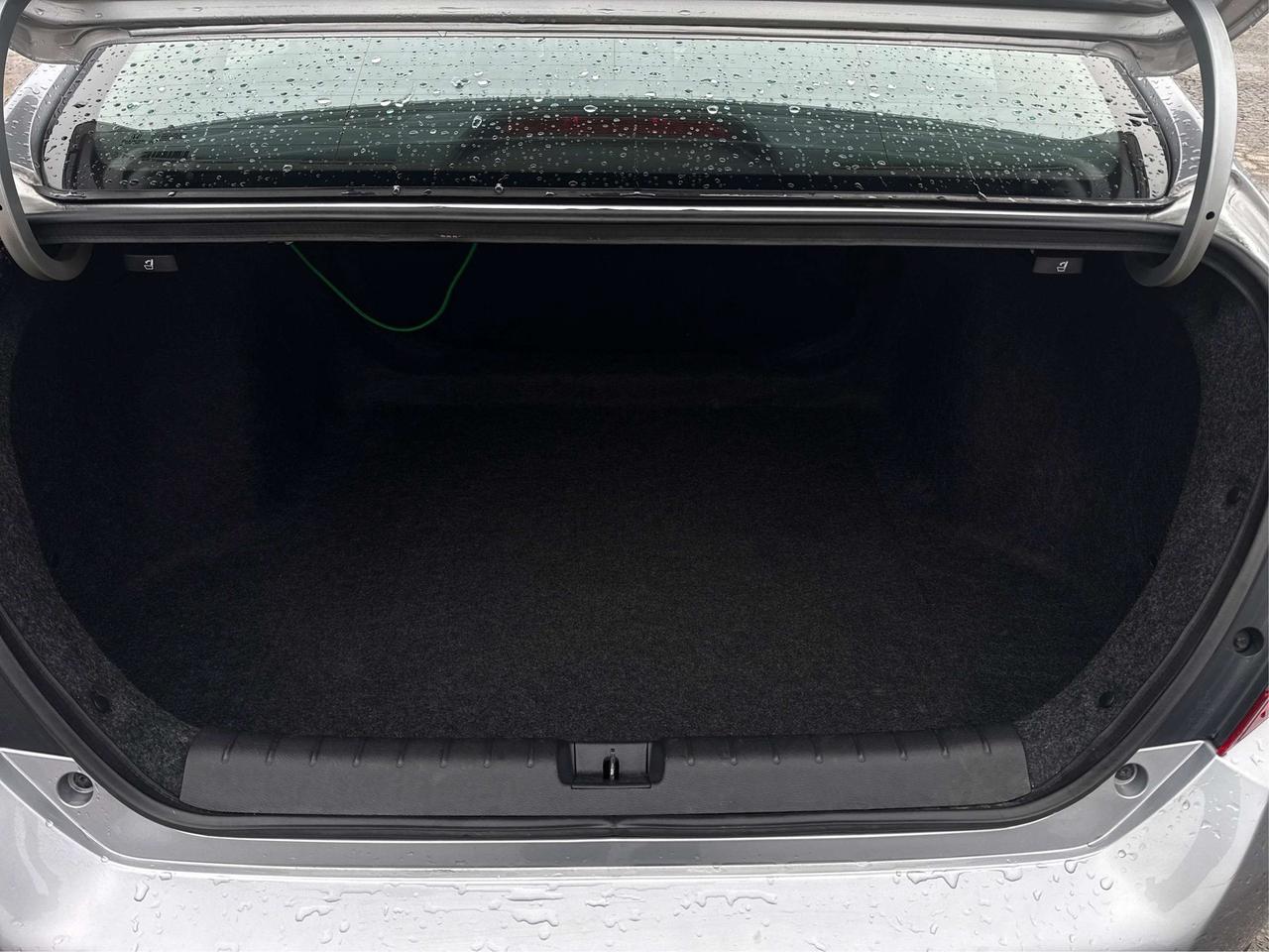 2020 Honda Civic LX CLEAN HEATED SEATS! WE FINANCE ALL CREDIT! Photo