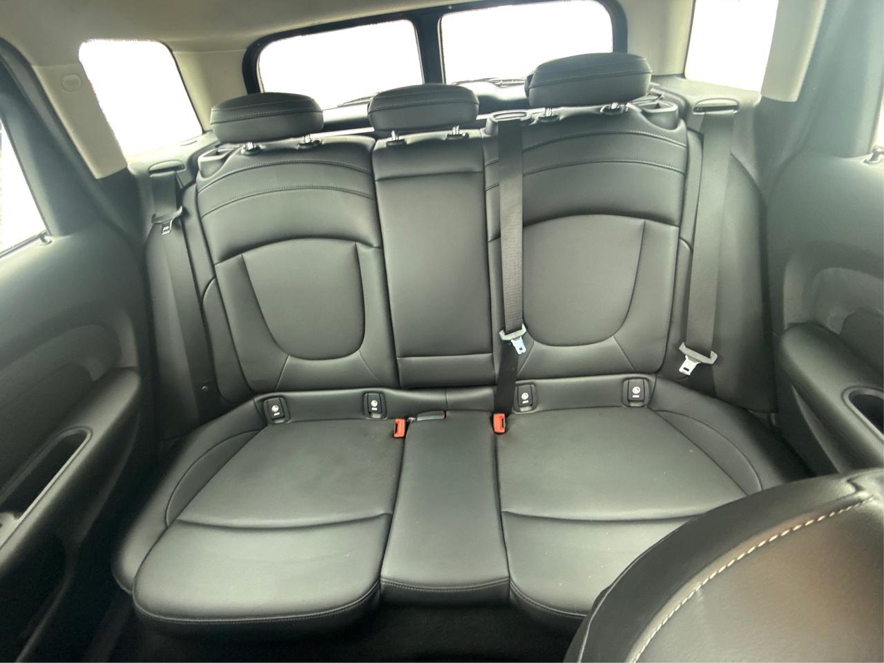 2017 MINI Cooper Clubman AWD LEATHER PANOROOF H-SEAT WE FINANCE ALL CREDIT! Photo