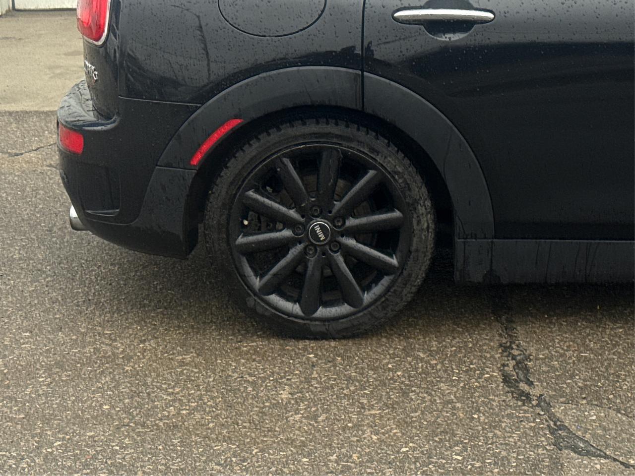 2017 MINI Cooper Clubman AWD LEATHER PANOROOF H-SEAT WE FINANCE ALL CREDIT! Photo