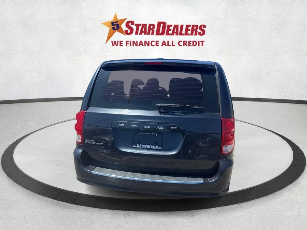2013 Dodge Grand Caravan WE FINANCE ALL CREDIT   700+ VEHICLES Photo