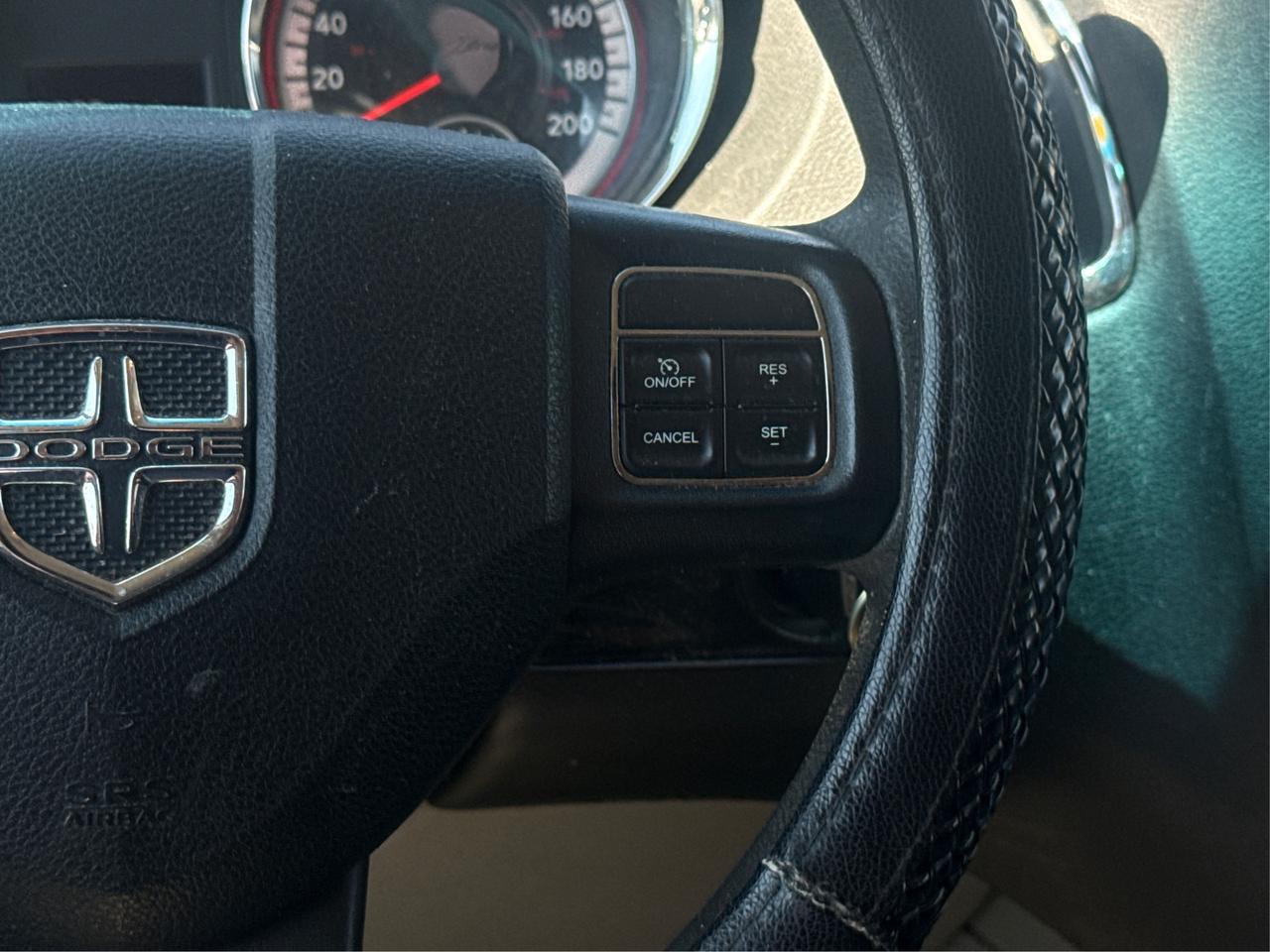 2013 Dodge Grand Caravan WE FINANCE ALL CREDIT   700+ VEHICLES Photo