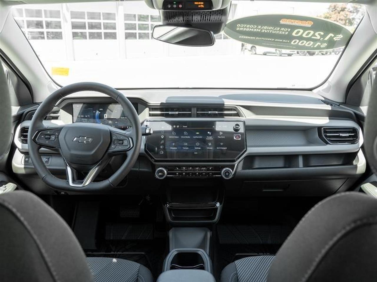 2027 Chevrolet Bolt LT 4dr Photo