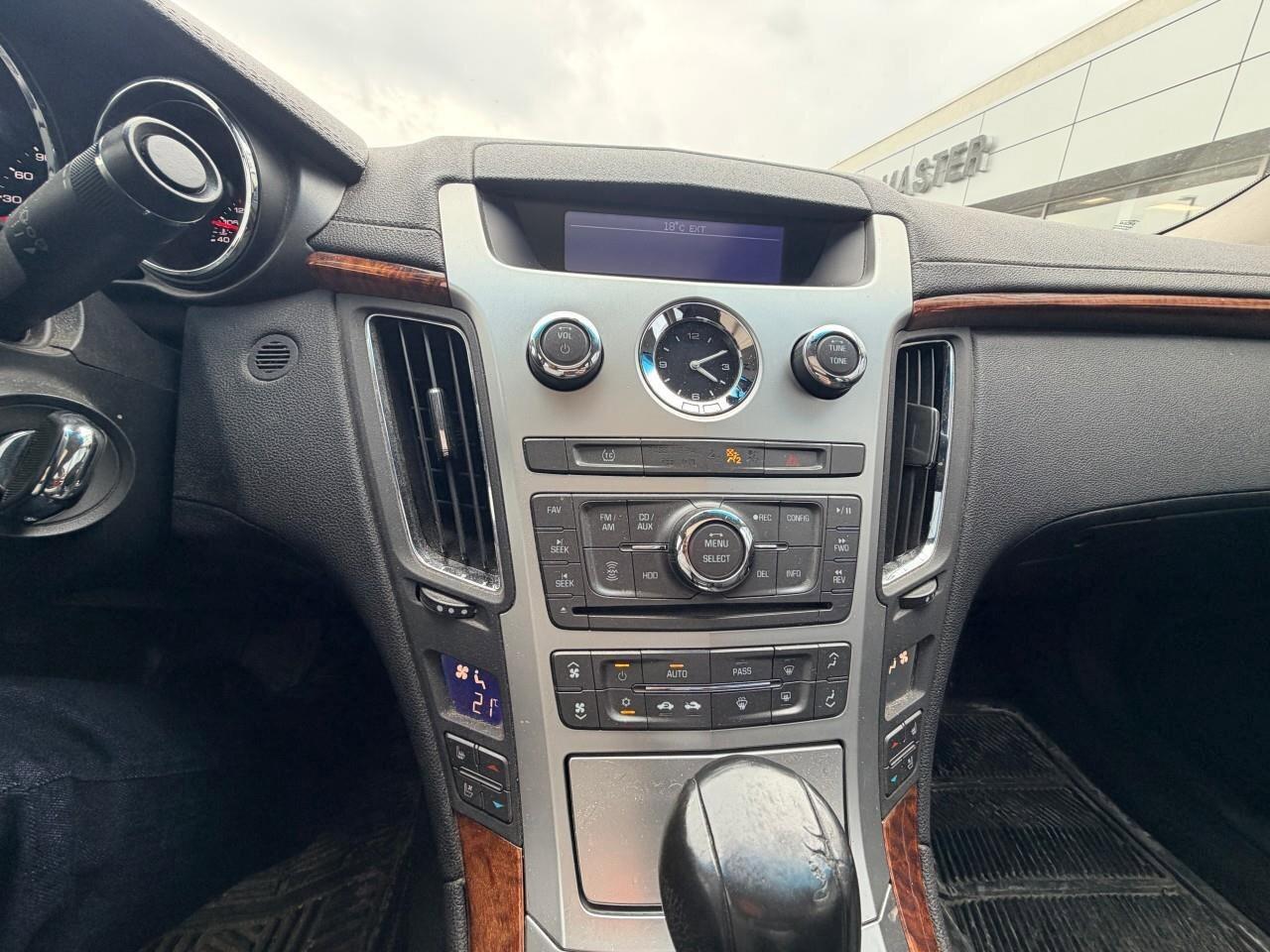 2008 Cadillac CTS AWD w/1SACTS, W/1SA, 3.6L V6, AWD, ALLOYS, LEATHER Photo
