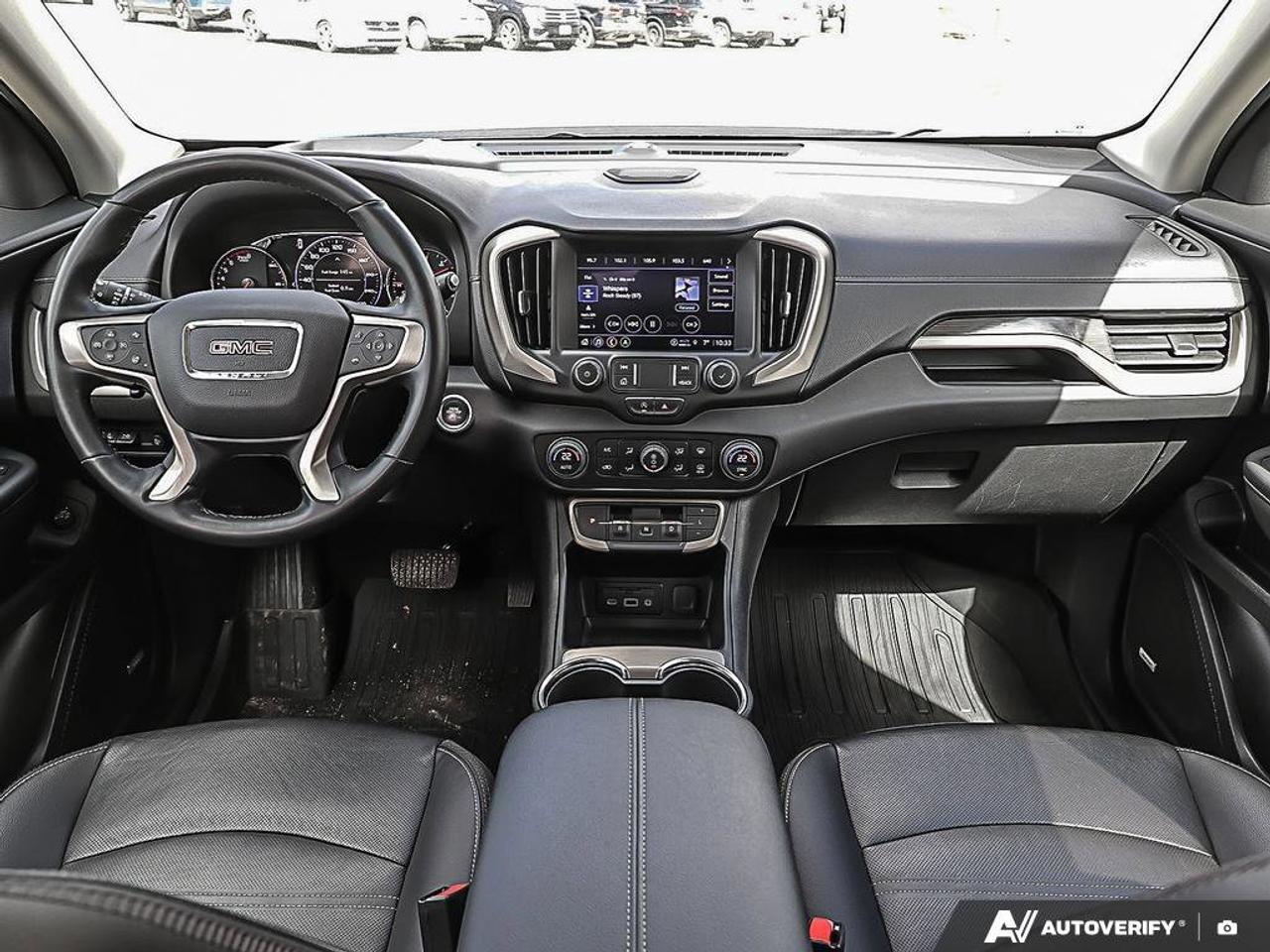 2023 GMC Terrain Awd 4dr Denali Photo