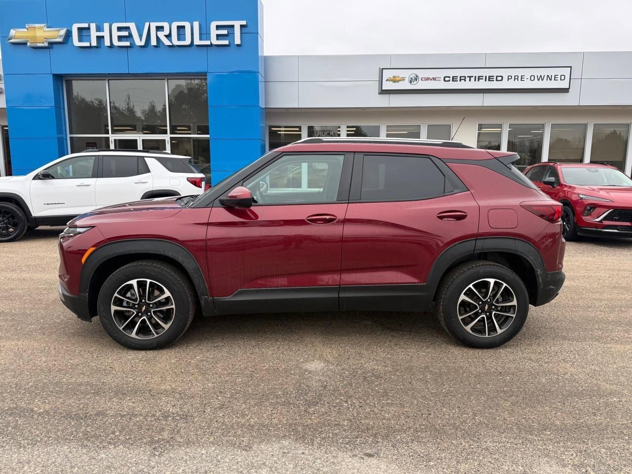 2025 Chevrolet TrailBlazer LT   LANE ASSIST. CRUISE CONTROL. REMOTE START. Photo