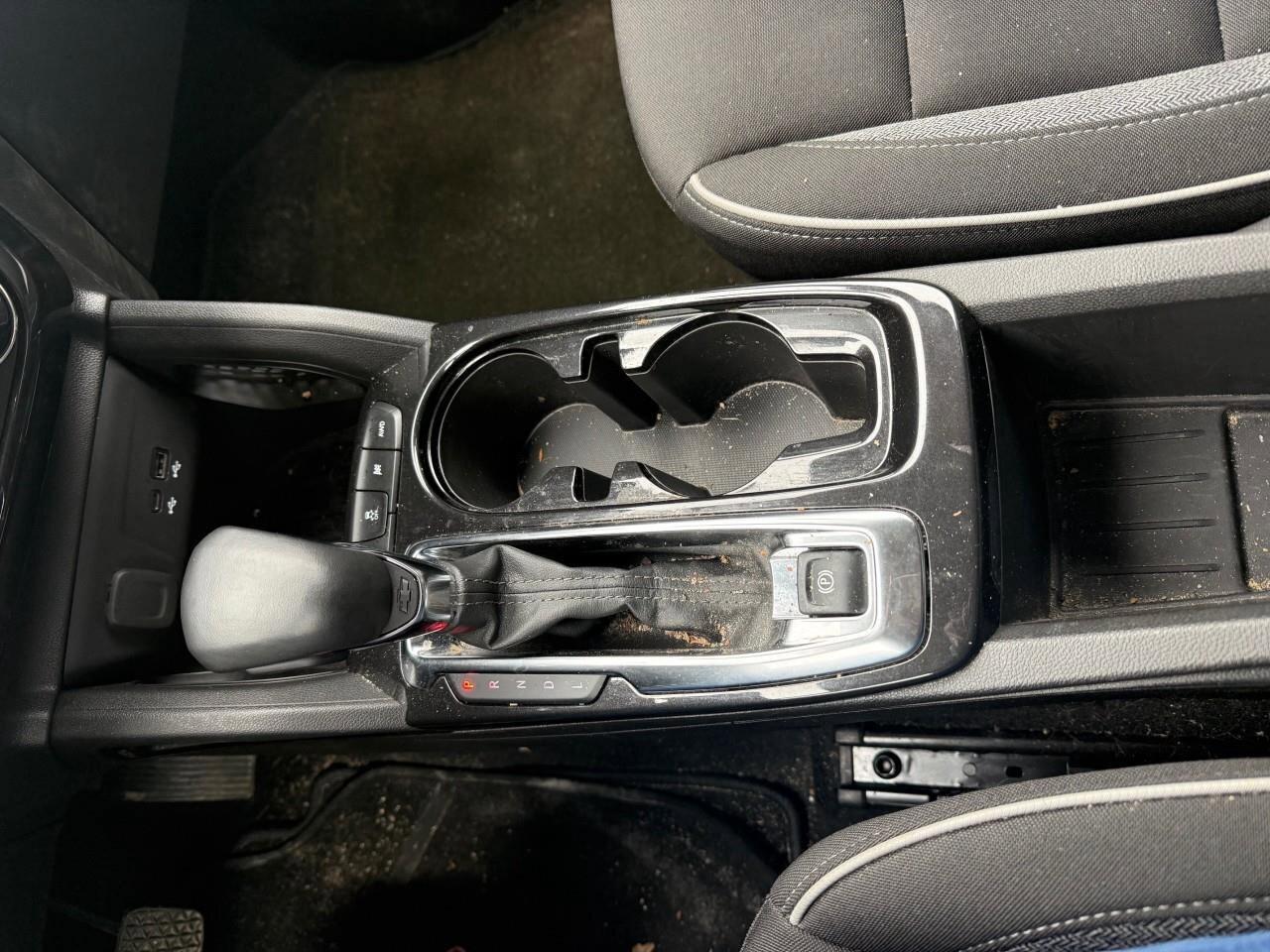 2025 Chevrolet TrailBlazer LT   LANE ASSIST. CRUISE CONTROL. REMOTE START. Photo