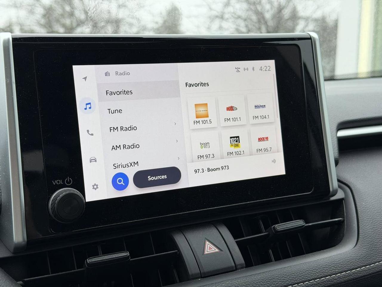 2023 Toyota RAV4 Hybrid XLE AWD Photo