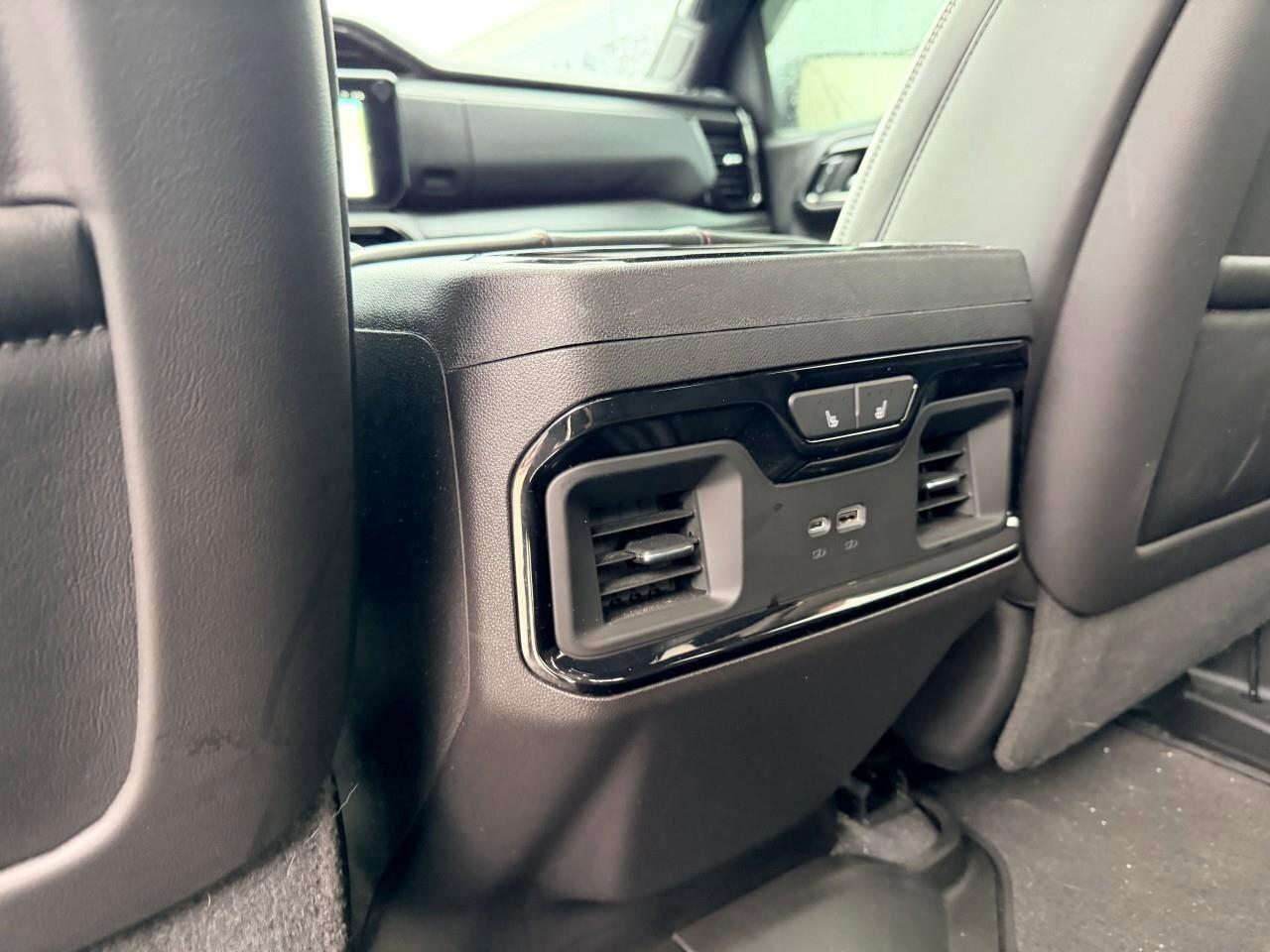 2023 GMC Sierra 1500 4WD Crew Cab 147  AT4X Photo