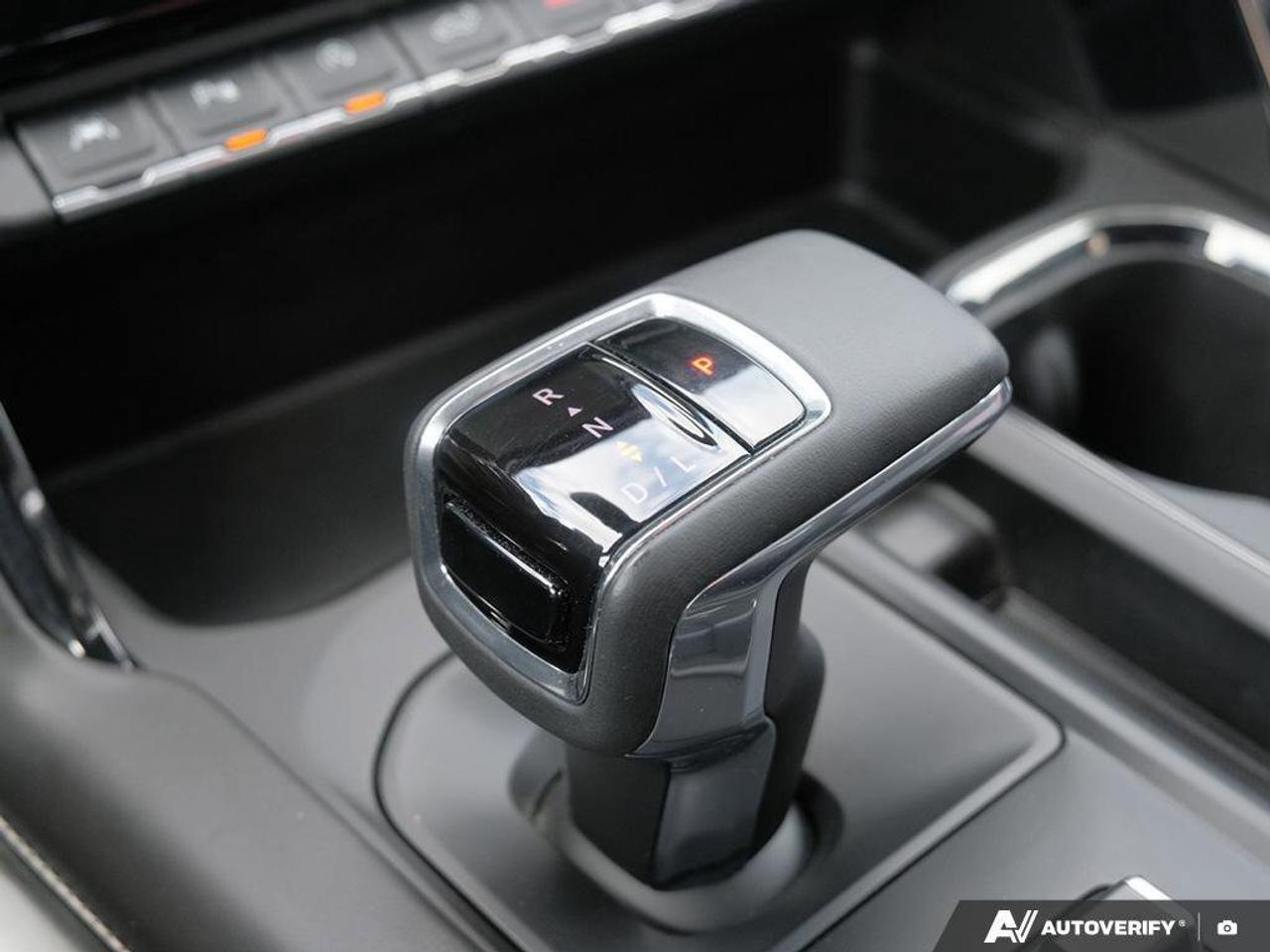 2023 GMC Sierra 1500 AT4XAT4X, 6.6L V8, 4X4, ALLOYS, LEATHER, BOSE, MAC Photo