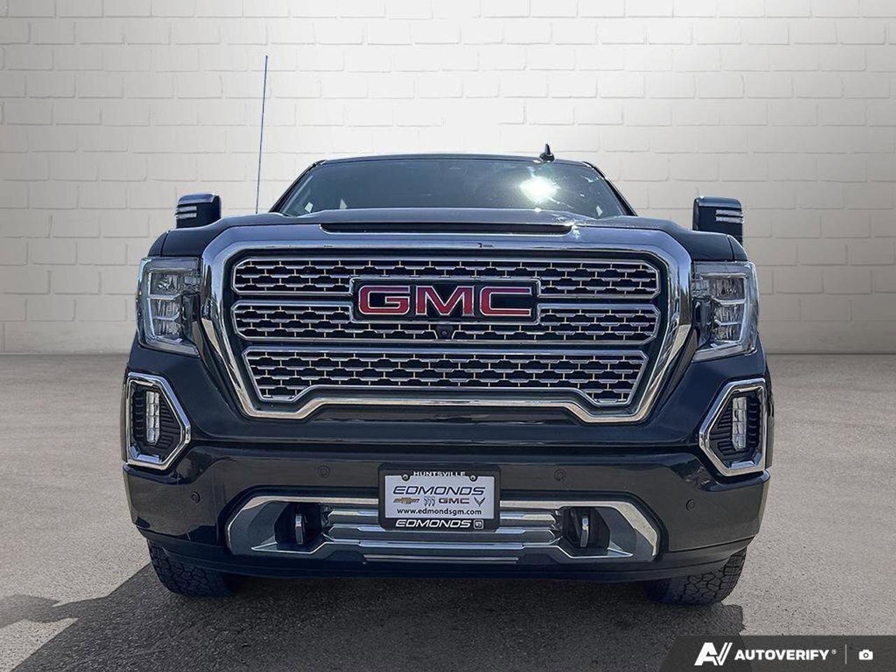 2020 GMC Sierra 1500 DenaliOne Owner   Trailer Brake Controller   Heate Photo