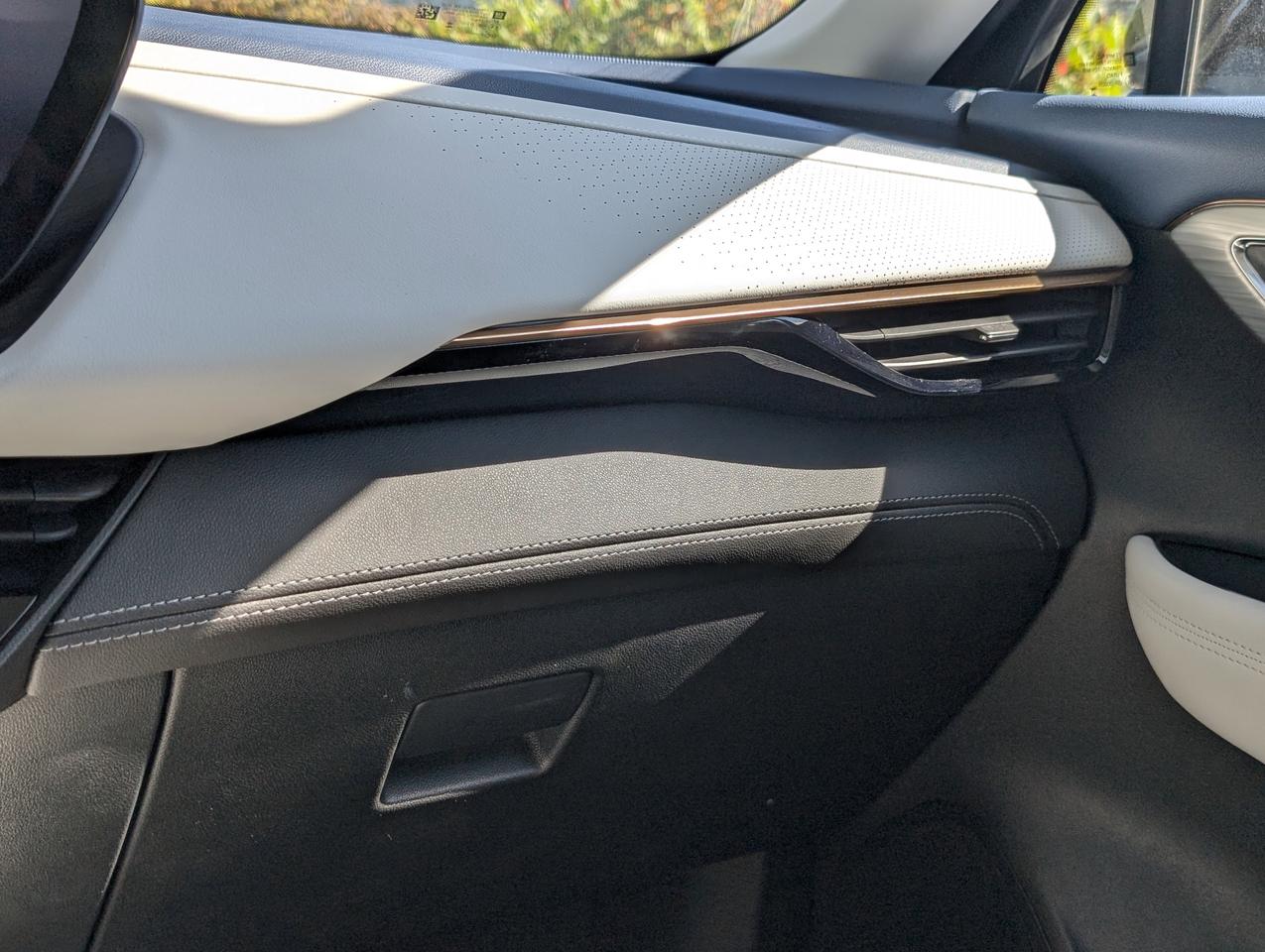 2025 Buick Envision Avenir Photo