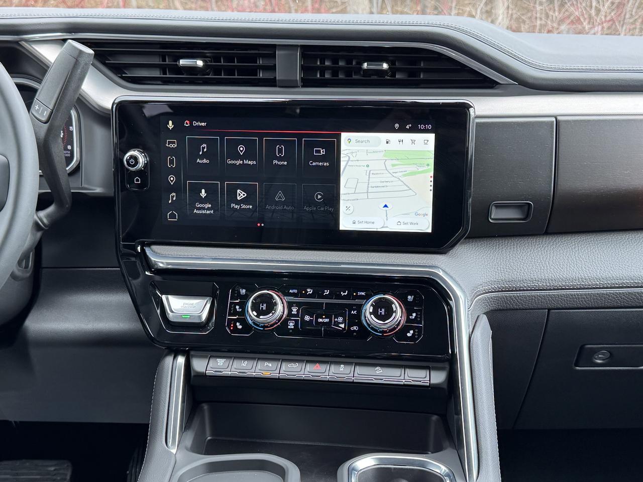 2026 GMC SIERRA 2500HD DENALI Photo