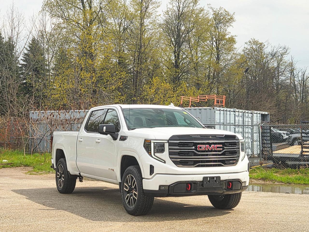 2026 GMC Sierra 1500 AT4 Photo3