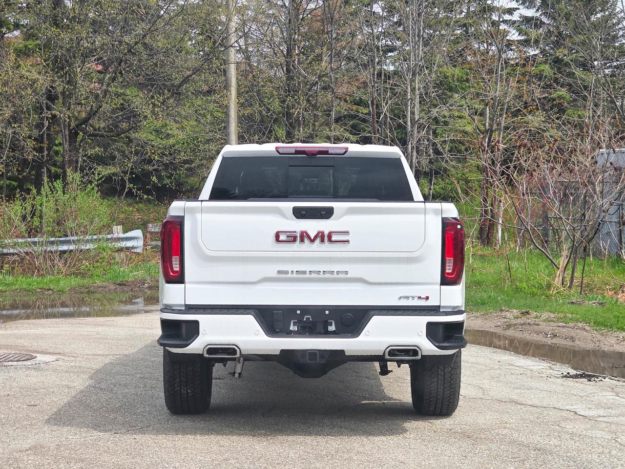 2026 GMC Sierra 1500 AT4 Photo