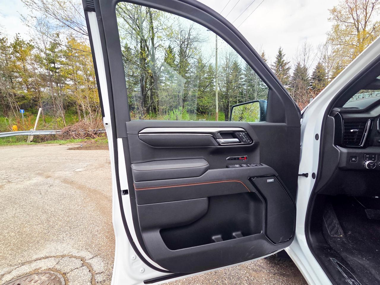 2026 GMC Sierra 1500 AT4 Photo
