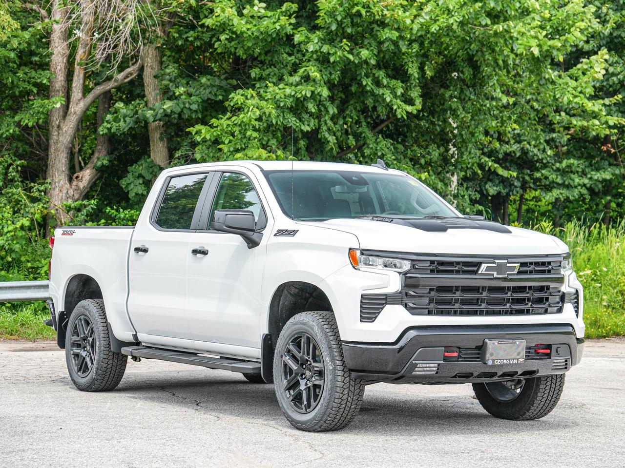 2026 Chevrolet Silverado 1500 LT Trail Boss Photo3