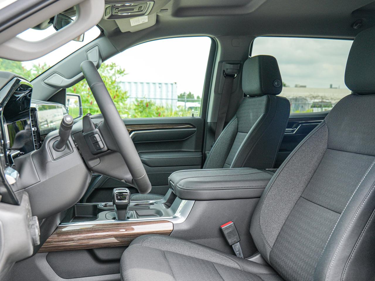 2026 Chevrolet Silverado 1500 LT Trail Boss Photo