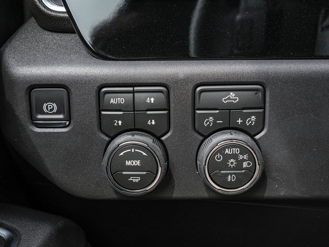 2026 Chevrolet Silverado 1500 LT Trail Boss Photo