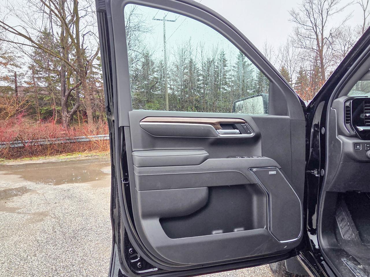 2026 Chevrolet Silverado 1500 LT Trail Boss Photo