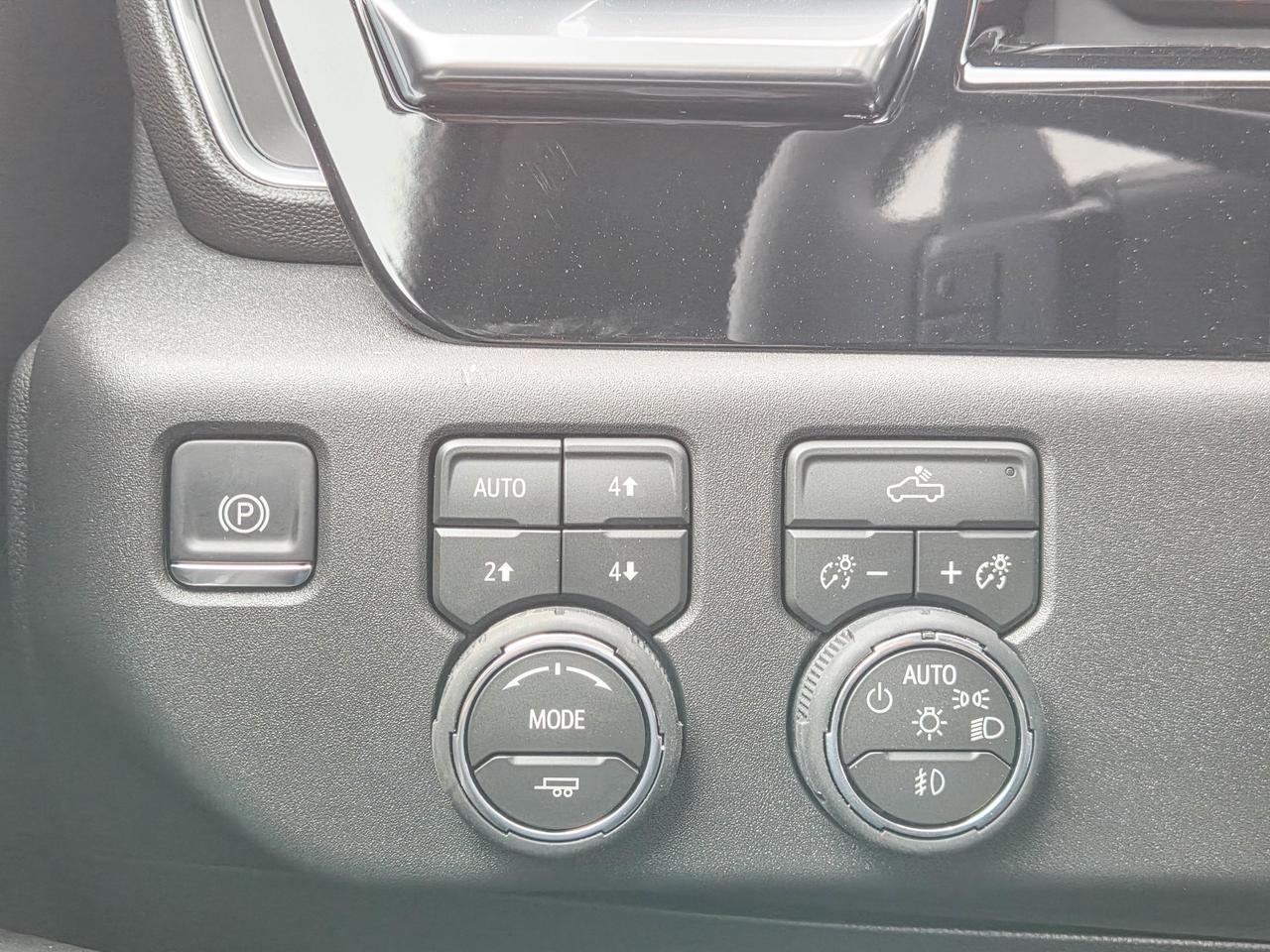 2026 Chevrolet Silverado 1500 LT Trail Boss Photo