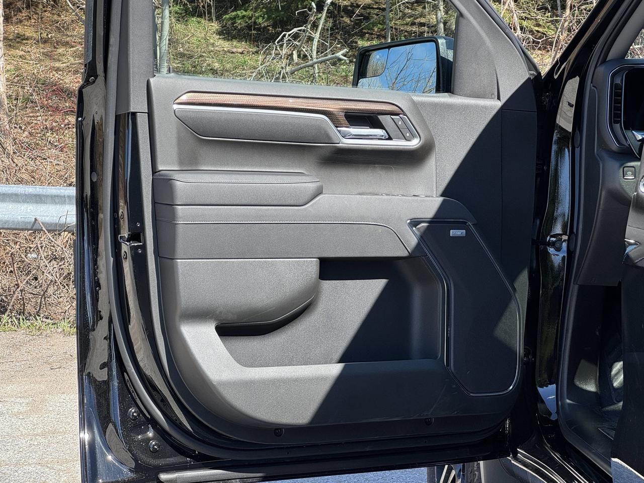 2026 Chevrolet Silverado 1500 LT Trail Boss Photo