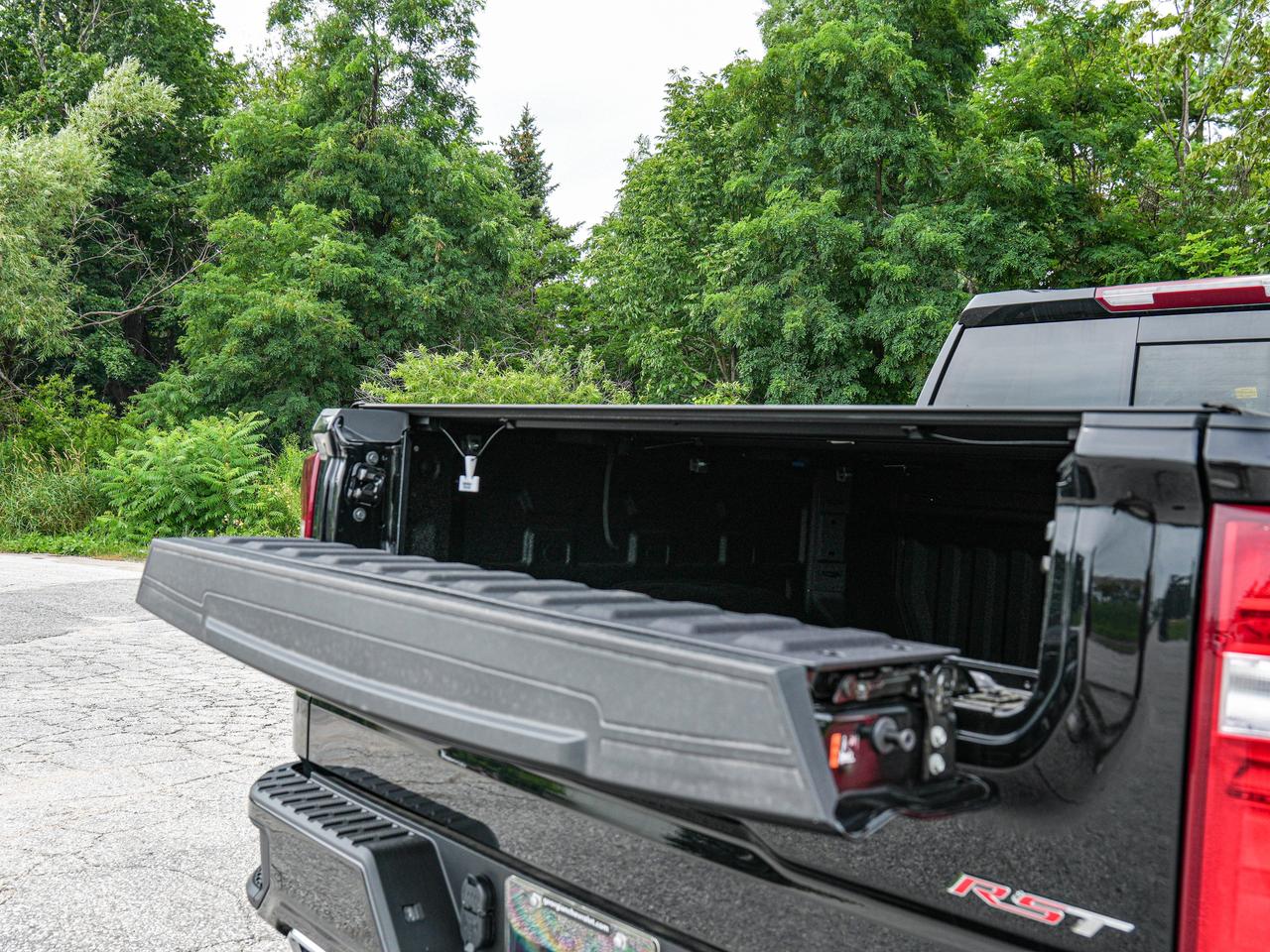 2026 Chevrolet Silverado 1500 RST Photo
