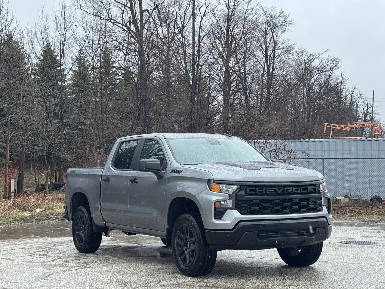 2026 Chevrolet Silverado 1500 Custom Trail Boss Photo2