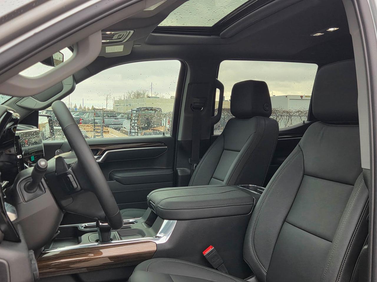 2026 Chevrolet Silverado 1500 RST Photo