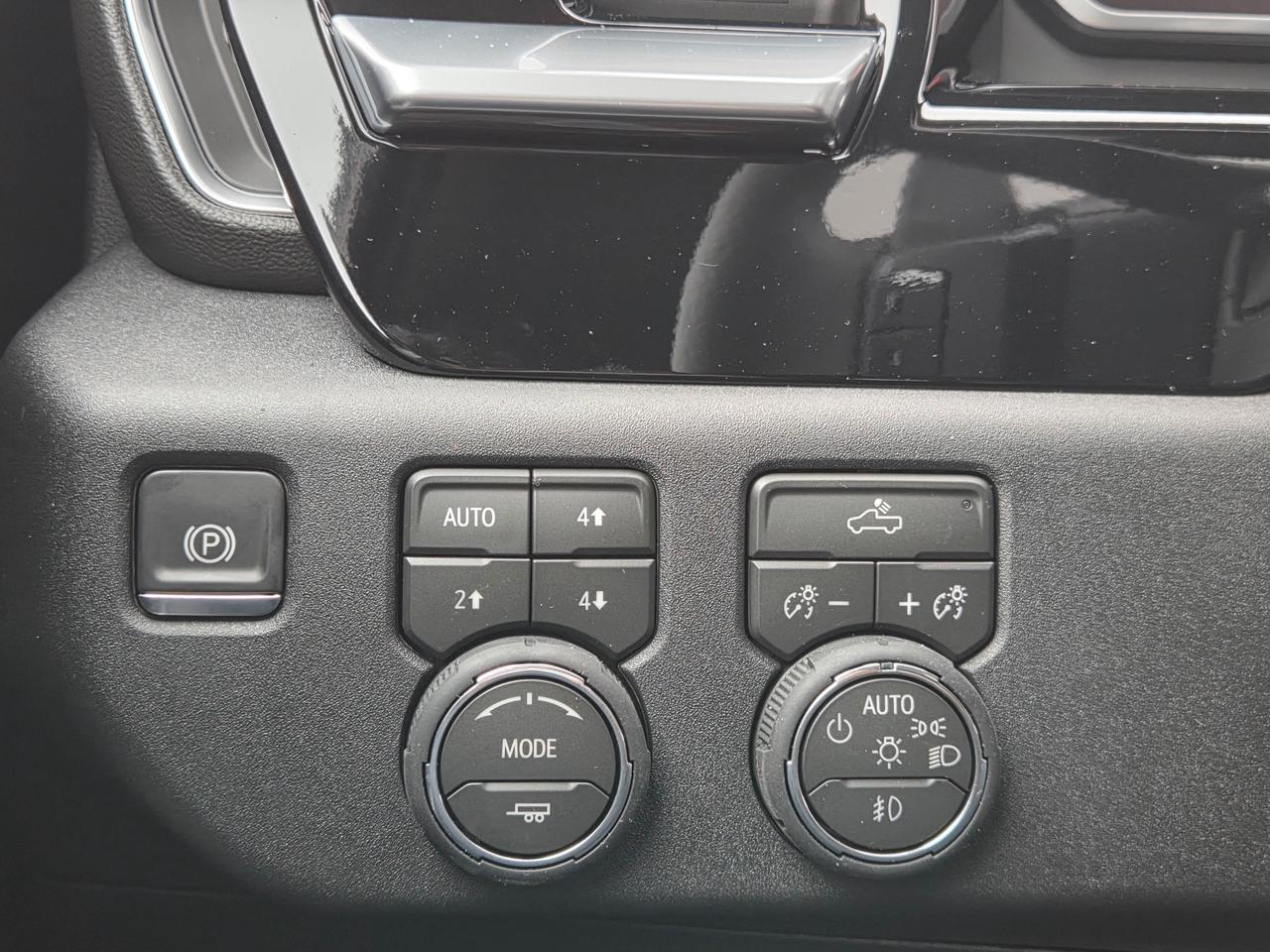 2026 Chevrolet Silverado 1500 RST Photo