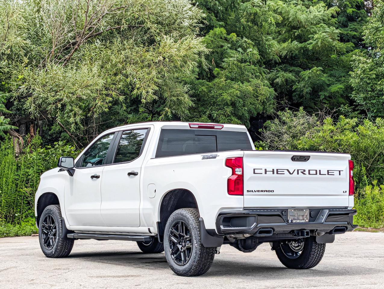2026 Chevrolet Silverado 1500 LT Trail Boss Photo