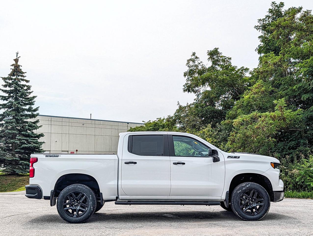2026 Chevrolet Silverado 1500 LT Trail Boss Photo