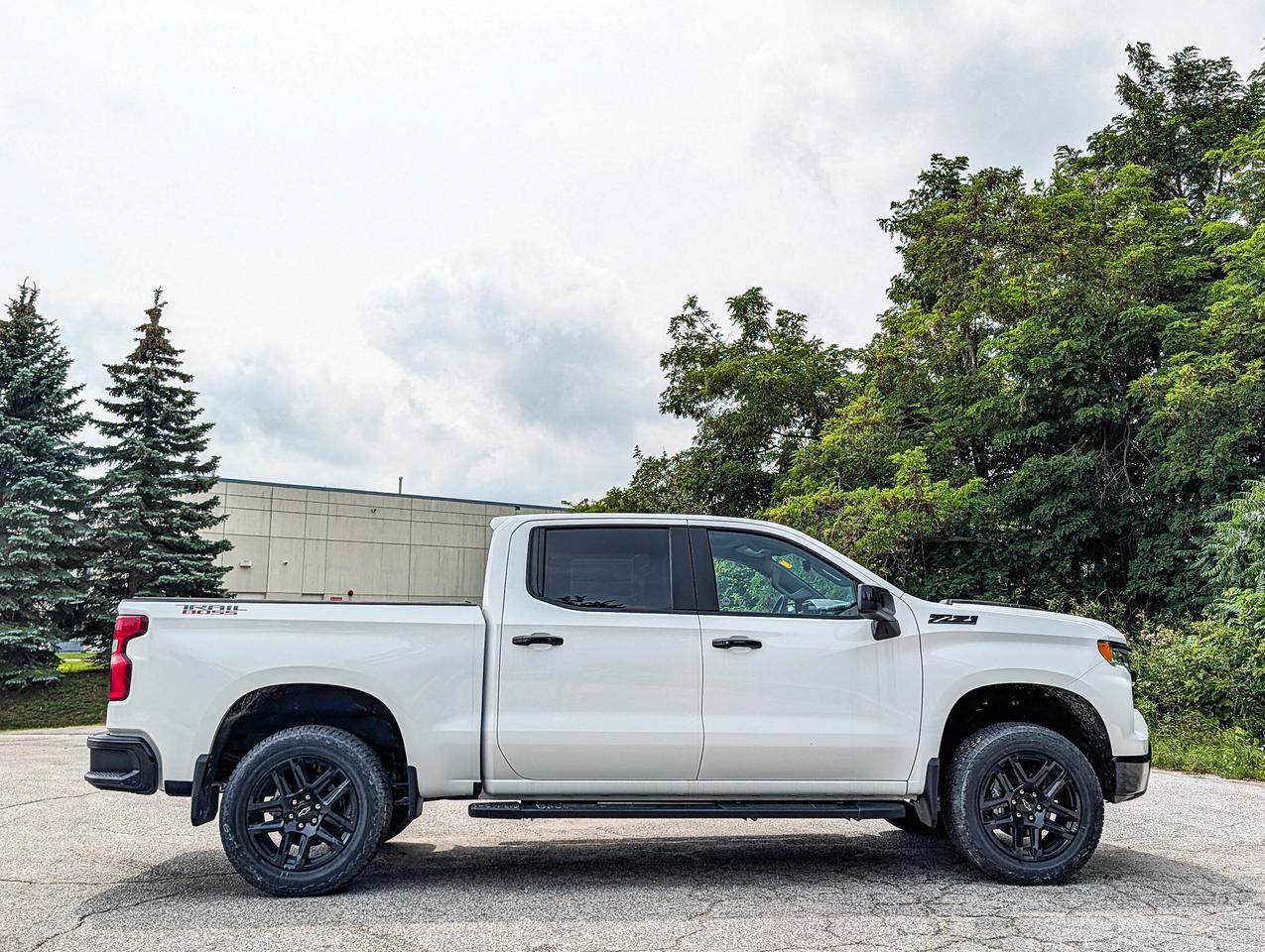 2026 Chevrolet Silverado 1500 LT Trail Boss Photo