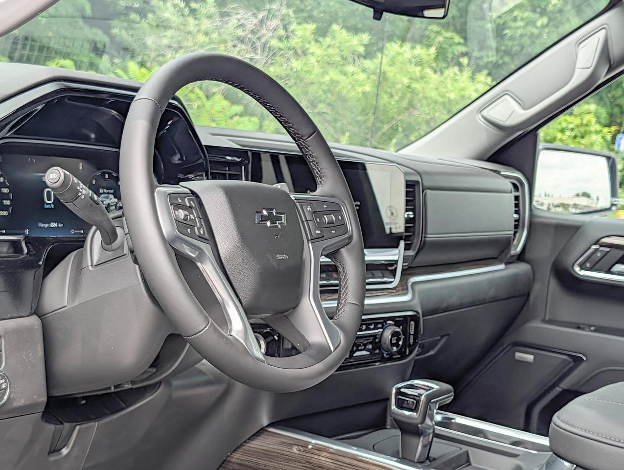 2026 Chevrolet Silverado 1500 LT Trail Boss Photo