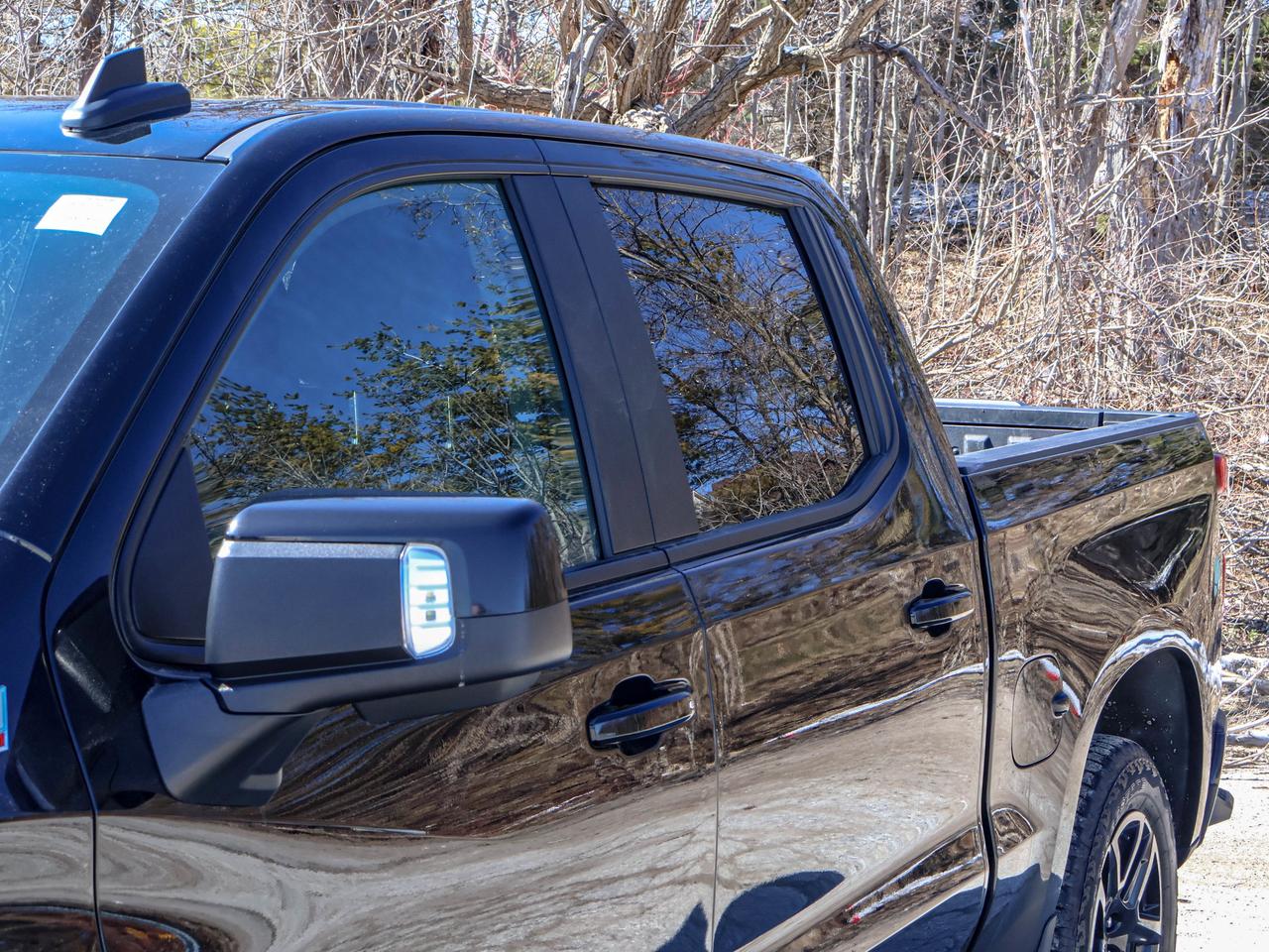 2024 Chevrolet Silverado 1500 RST Photo