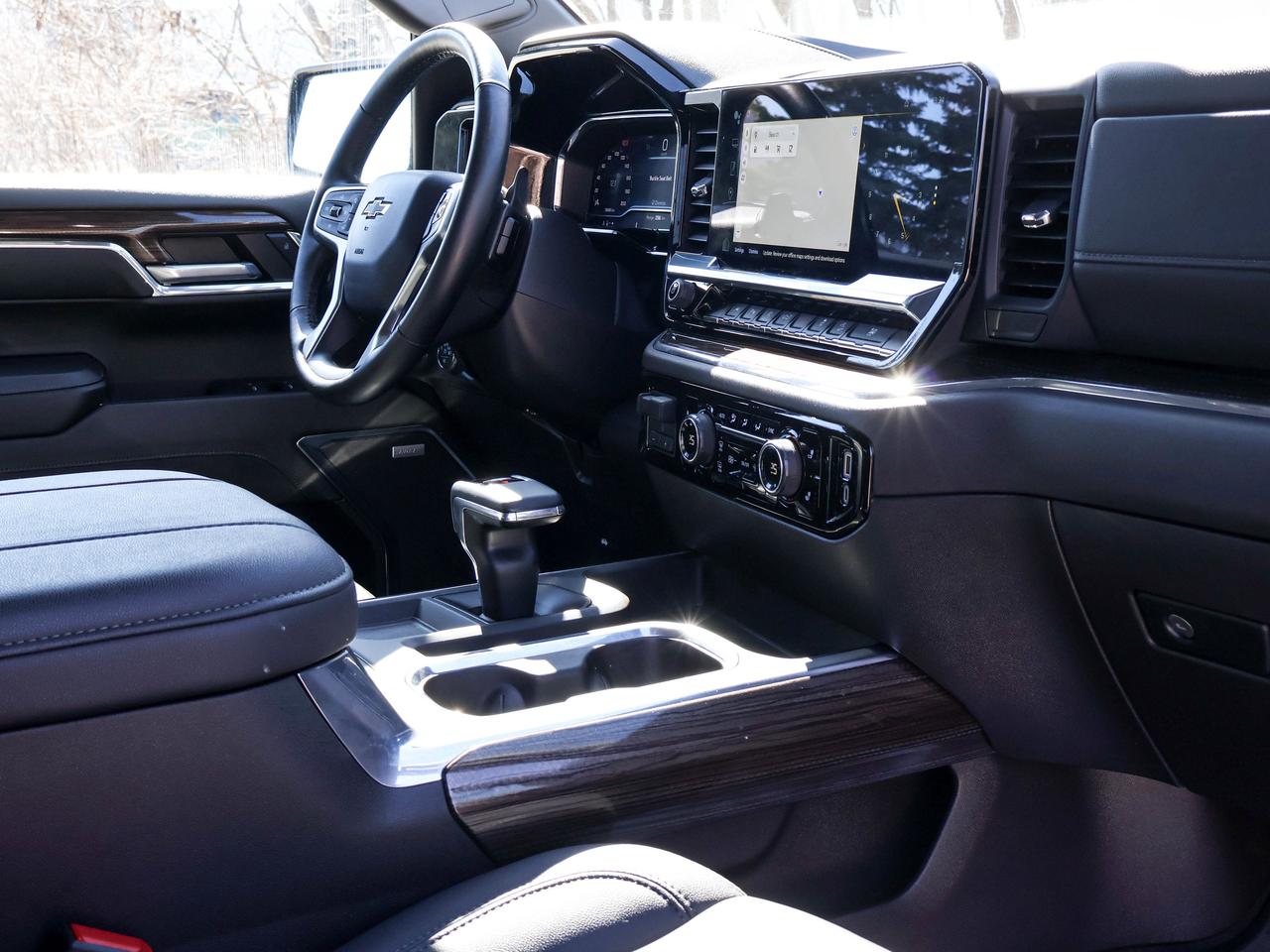 2024 Chevrolet Silverado 1500 RST Photo