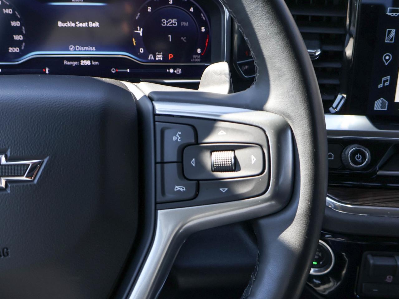 2024 Chevrolet Silverado 1500 RST Photo