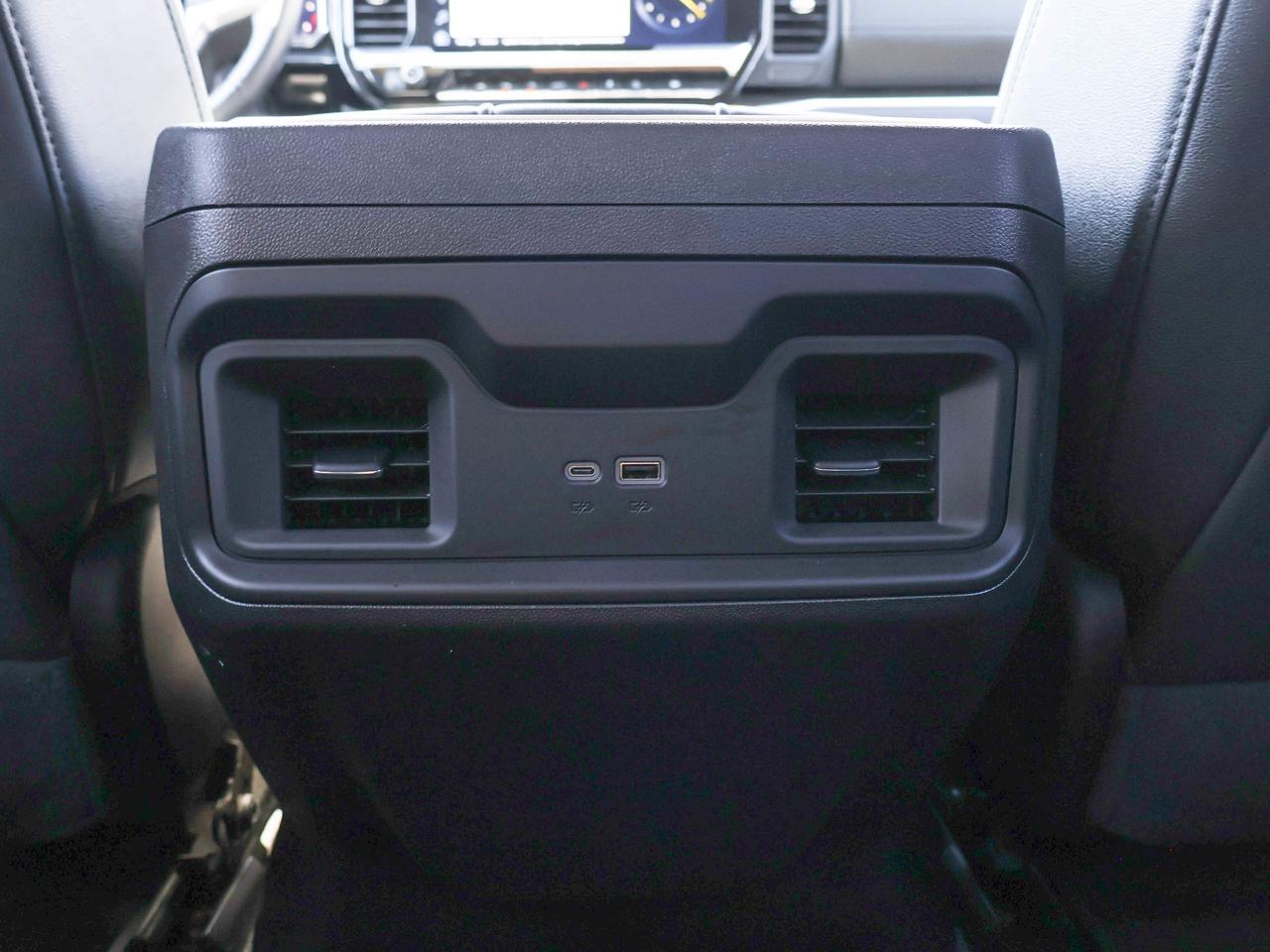 2024 Chevrolet Silverado 1500 RST Photo