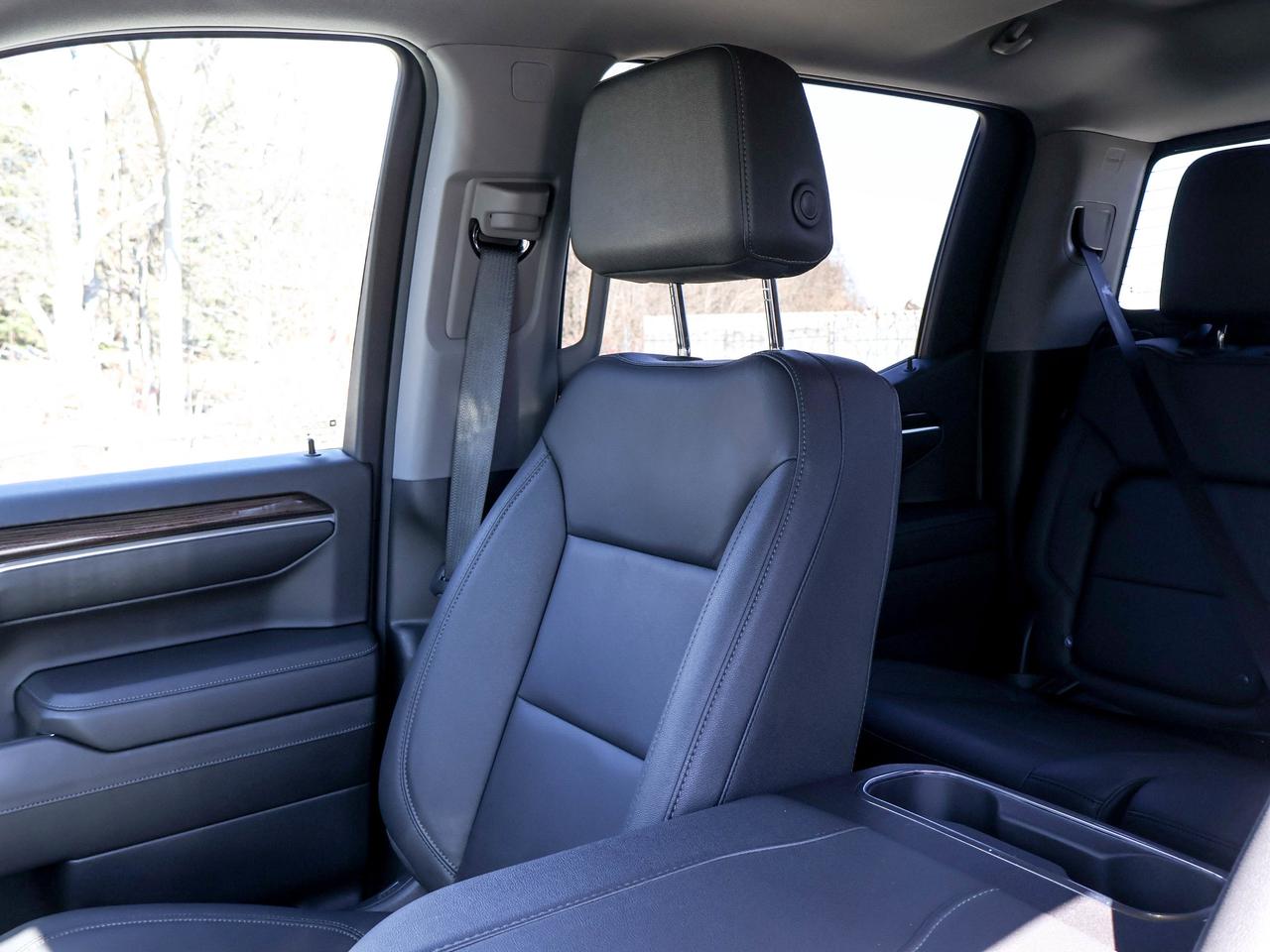 2024 Chevrolet Silverado 1500 RST Photo