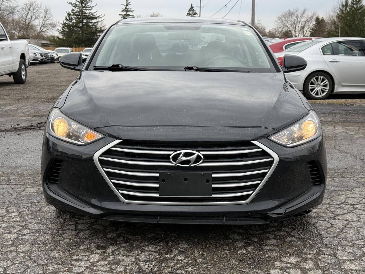 2017 Hyundai Elantra LE Photo