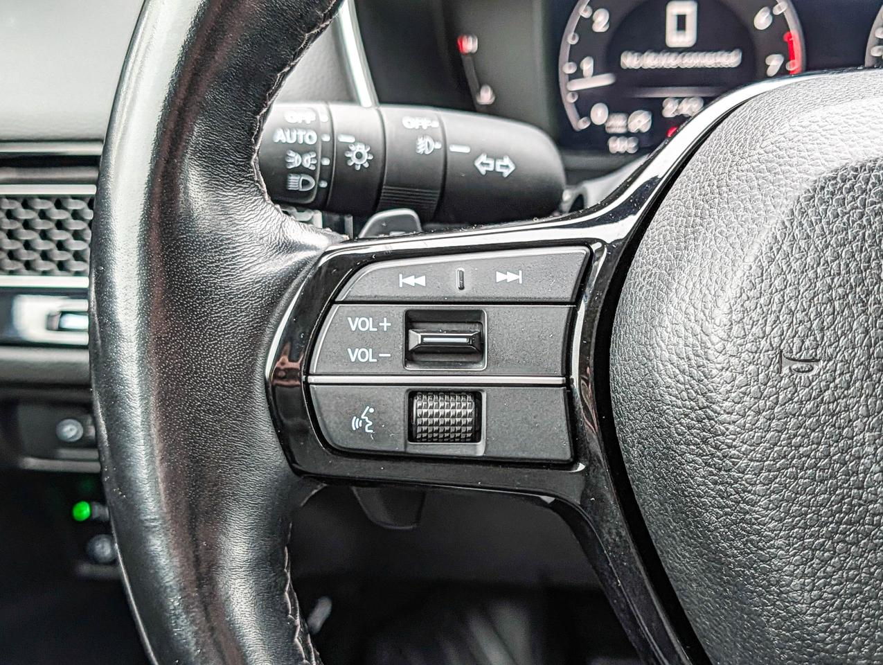 2023 Honda Civic Sedan Touring Photo