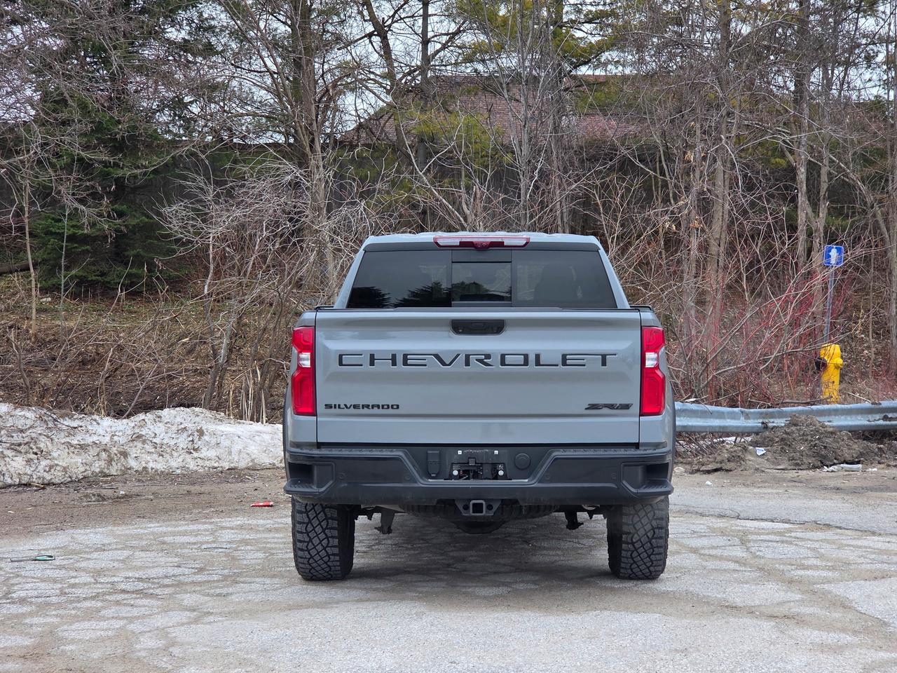2024 Chevrolet Silverado 1500 ZR2 Photo