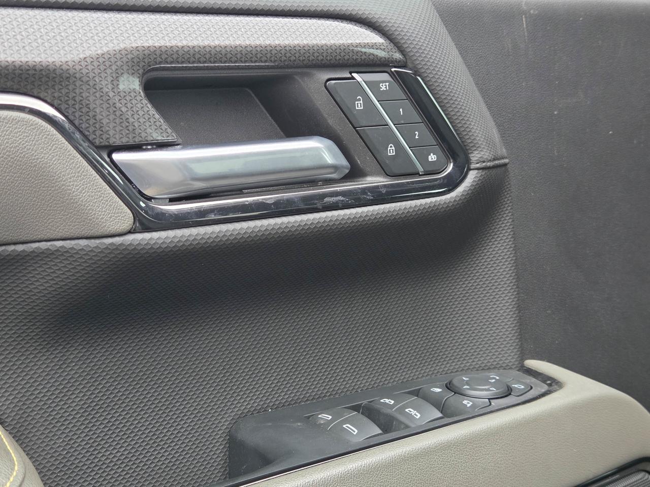 2024 Chevrolet Silverado 1500 ZR2 Photo