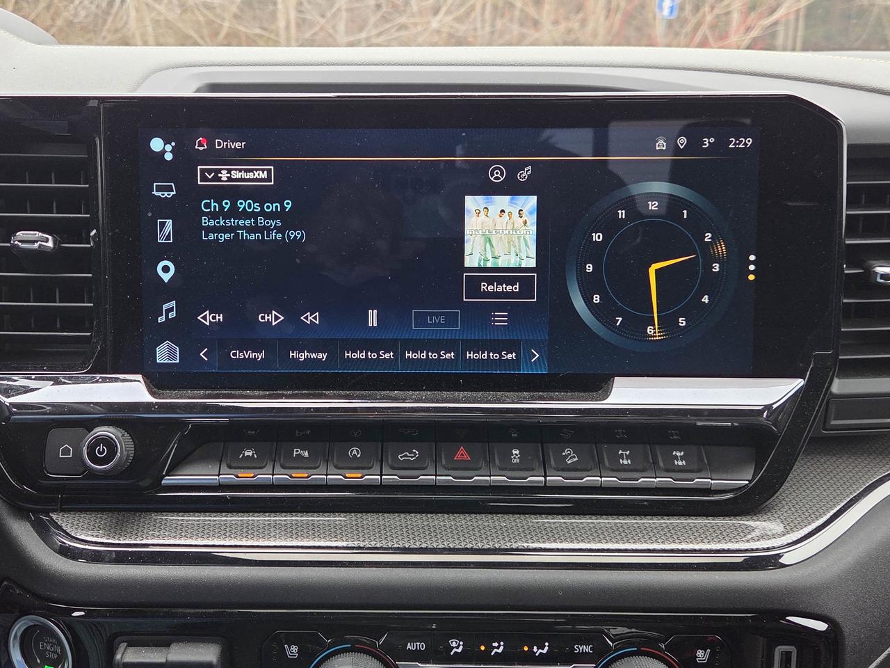 2024 Chevrolet Silverado 1500 ZR2 Photo